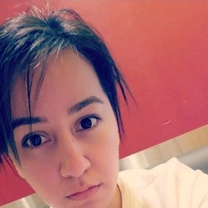 Meet your Posher, Myra